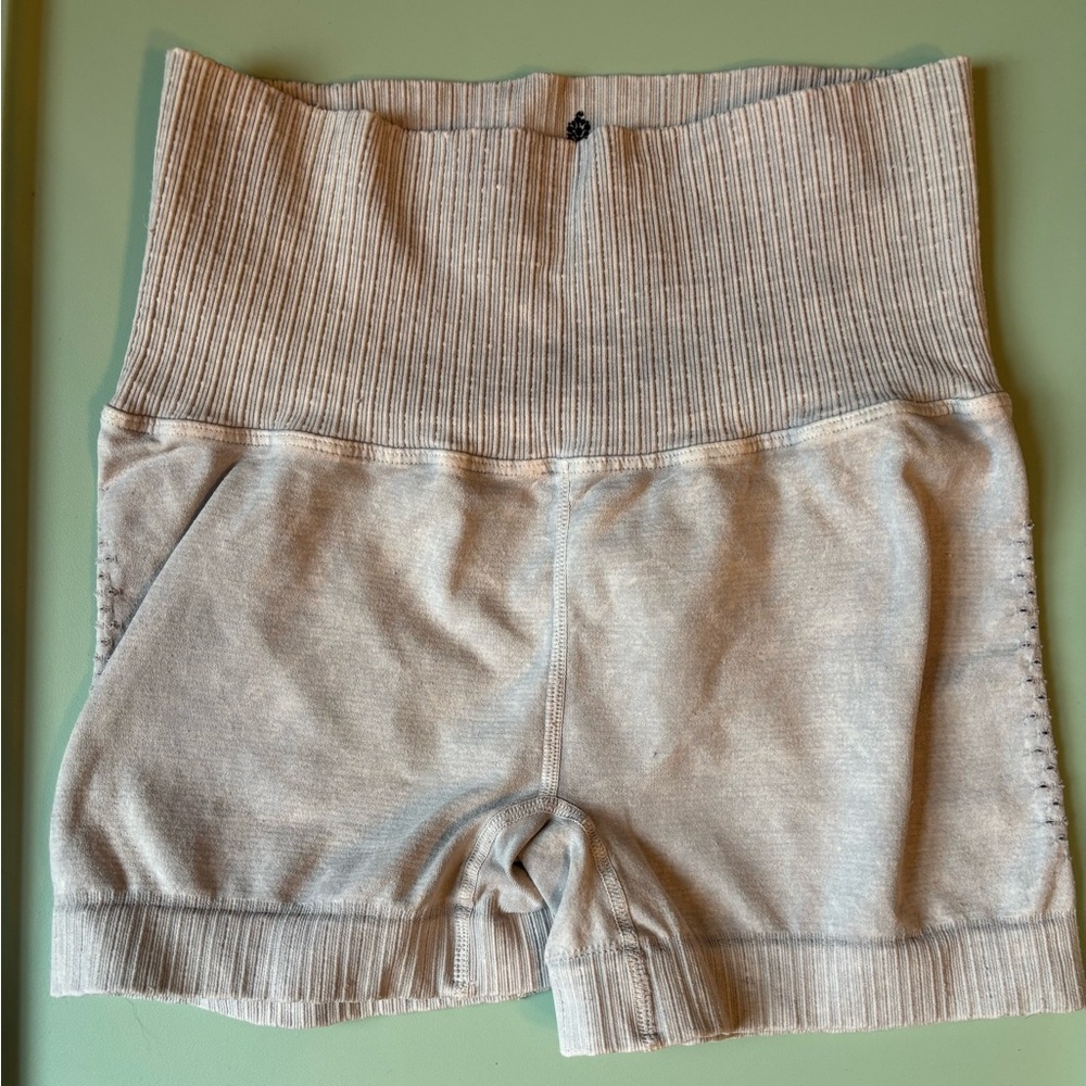 NWOT Good Karma Run shorts by no outside logo